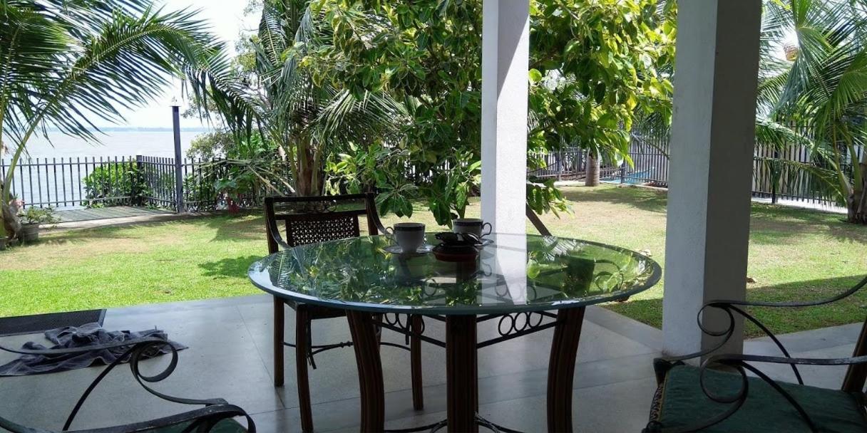 Negombo Holiday Home Exterior photo